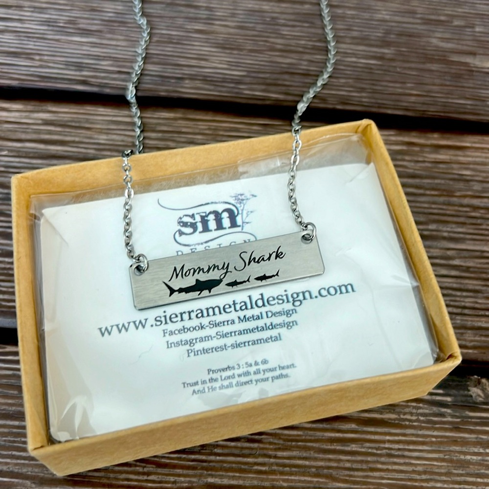 Mommy Shark necklace
